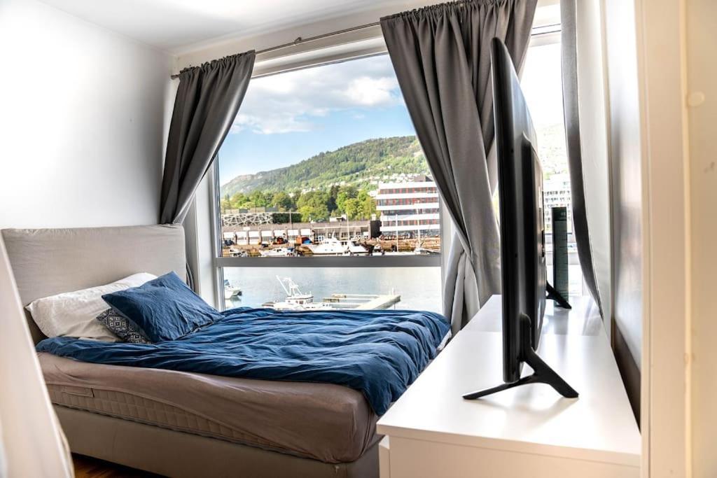 Modern Waterfront Apartamento Bergen