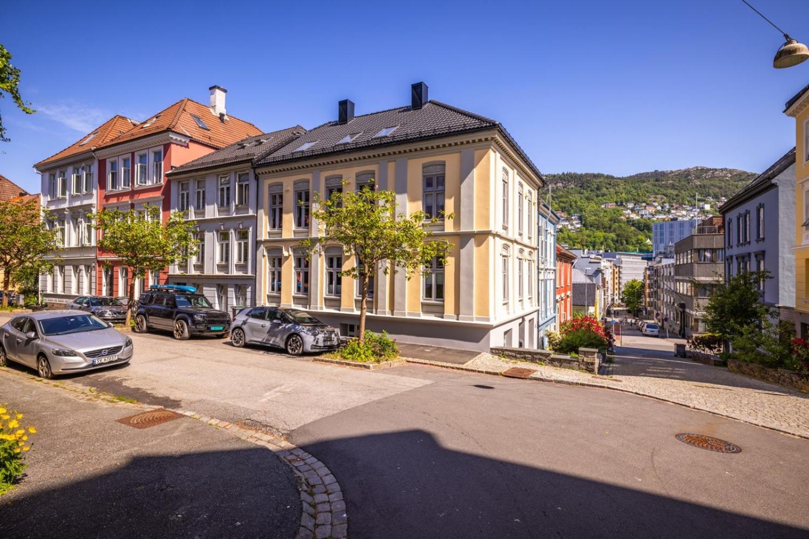 Brand New For Up To Six People * Bergen
