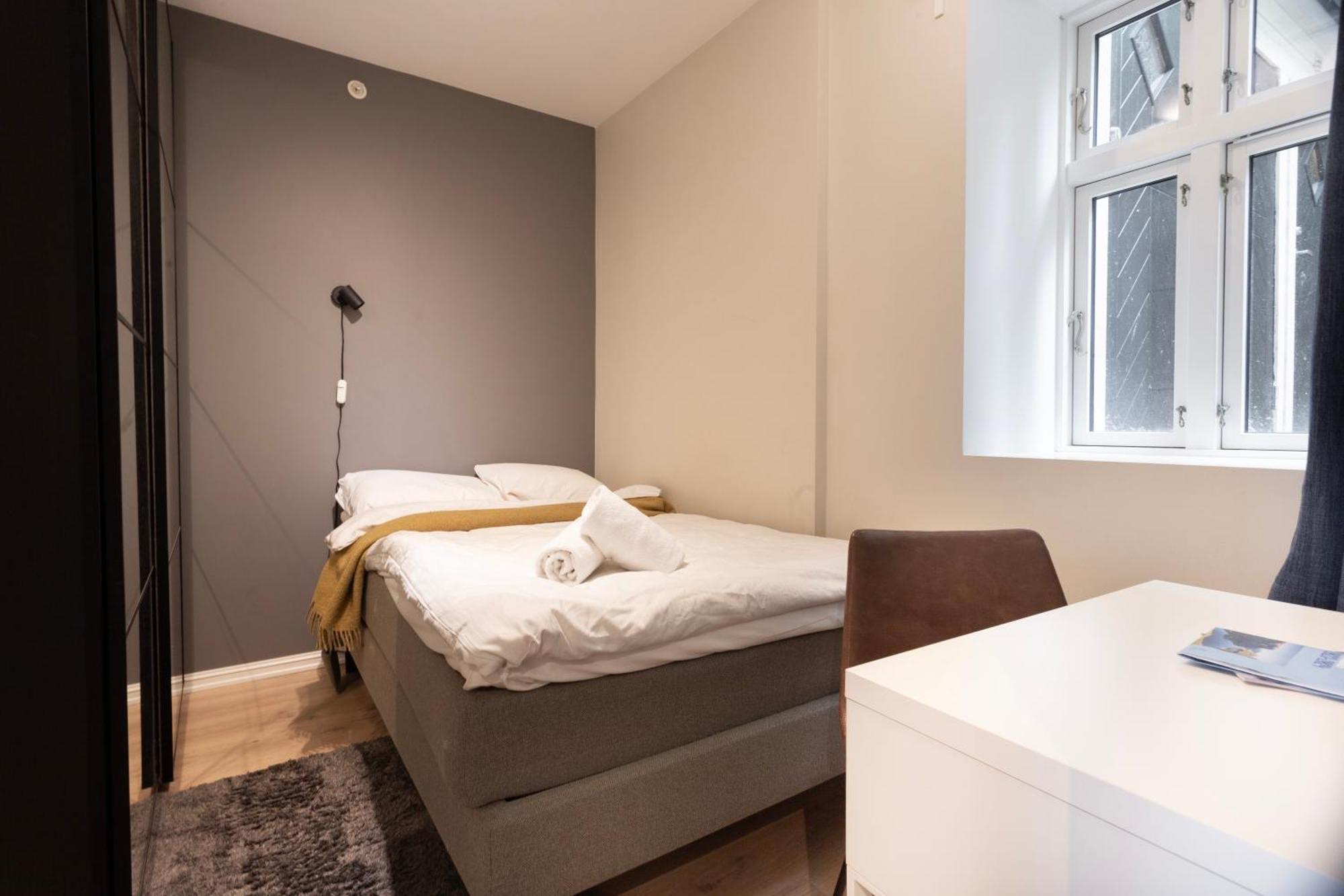 Apartment Designer In Old *