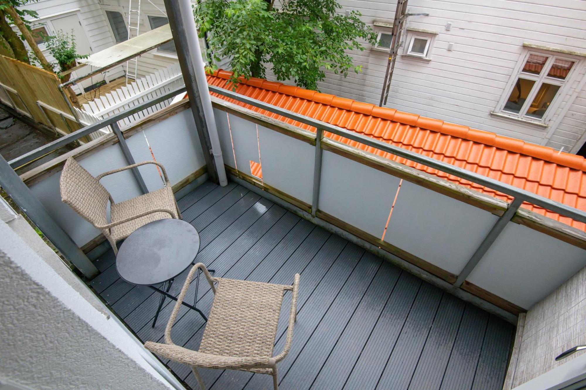 Bak Bryggen, Moderne Leilighet 2 Soverom Med Balkong Apartment Bergen