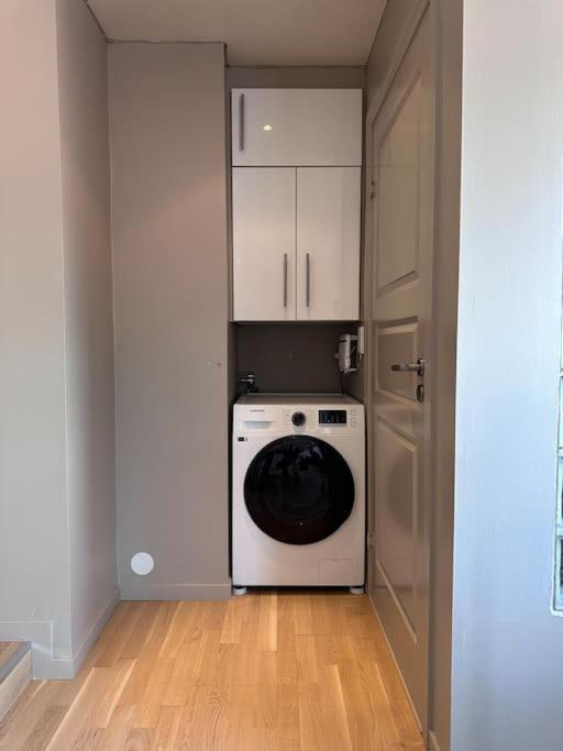 Apartamento Walking Distance To Center With Private Parking
