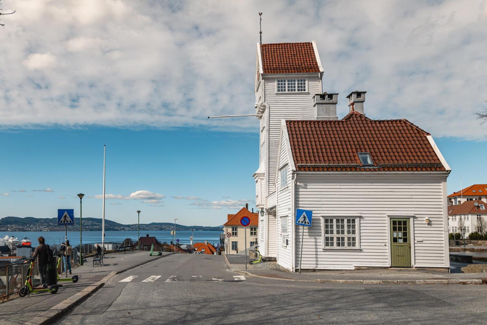 Bryggen // Floyen Living * Bergen