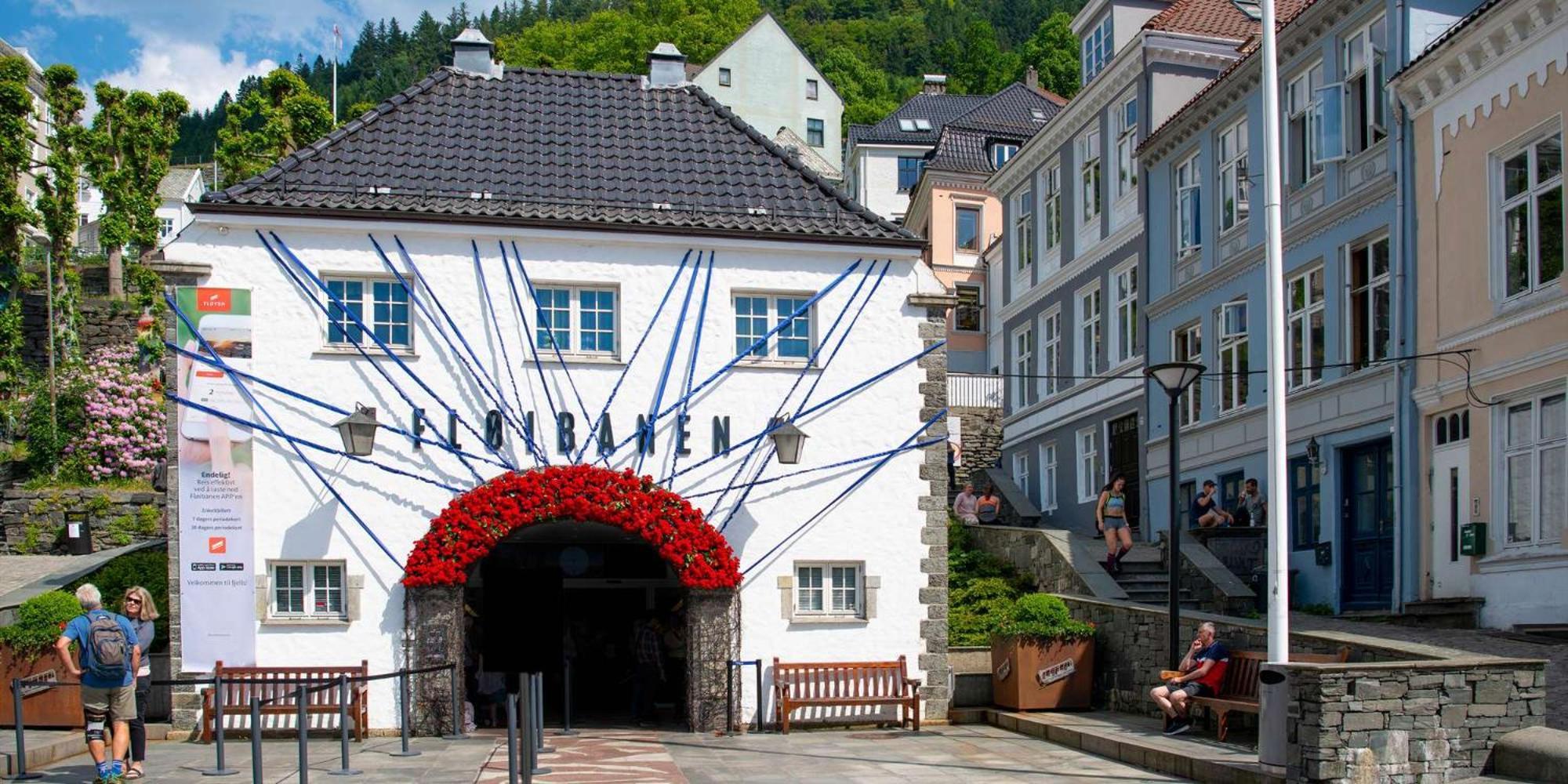 Bryggen // Floyen Living * Bergen