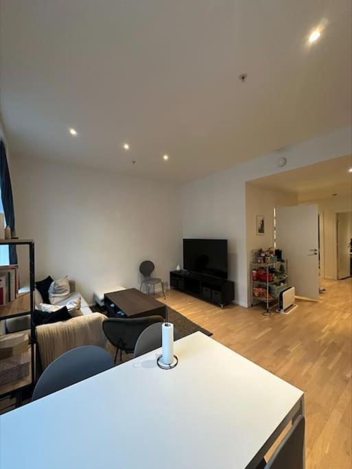 Moderne Midt I Hjertet Av Sentrum Apartment *