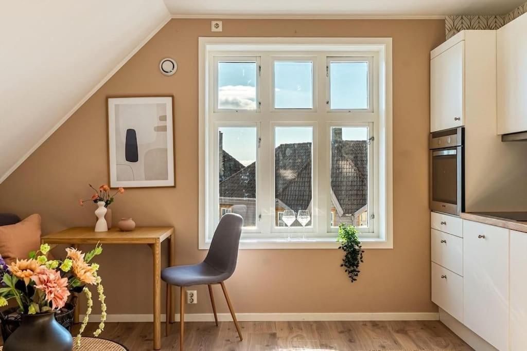 Cozy & Modern Apt In Historic Area Of Bergen! Apartment Bergen
