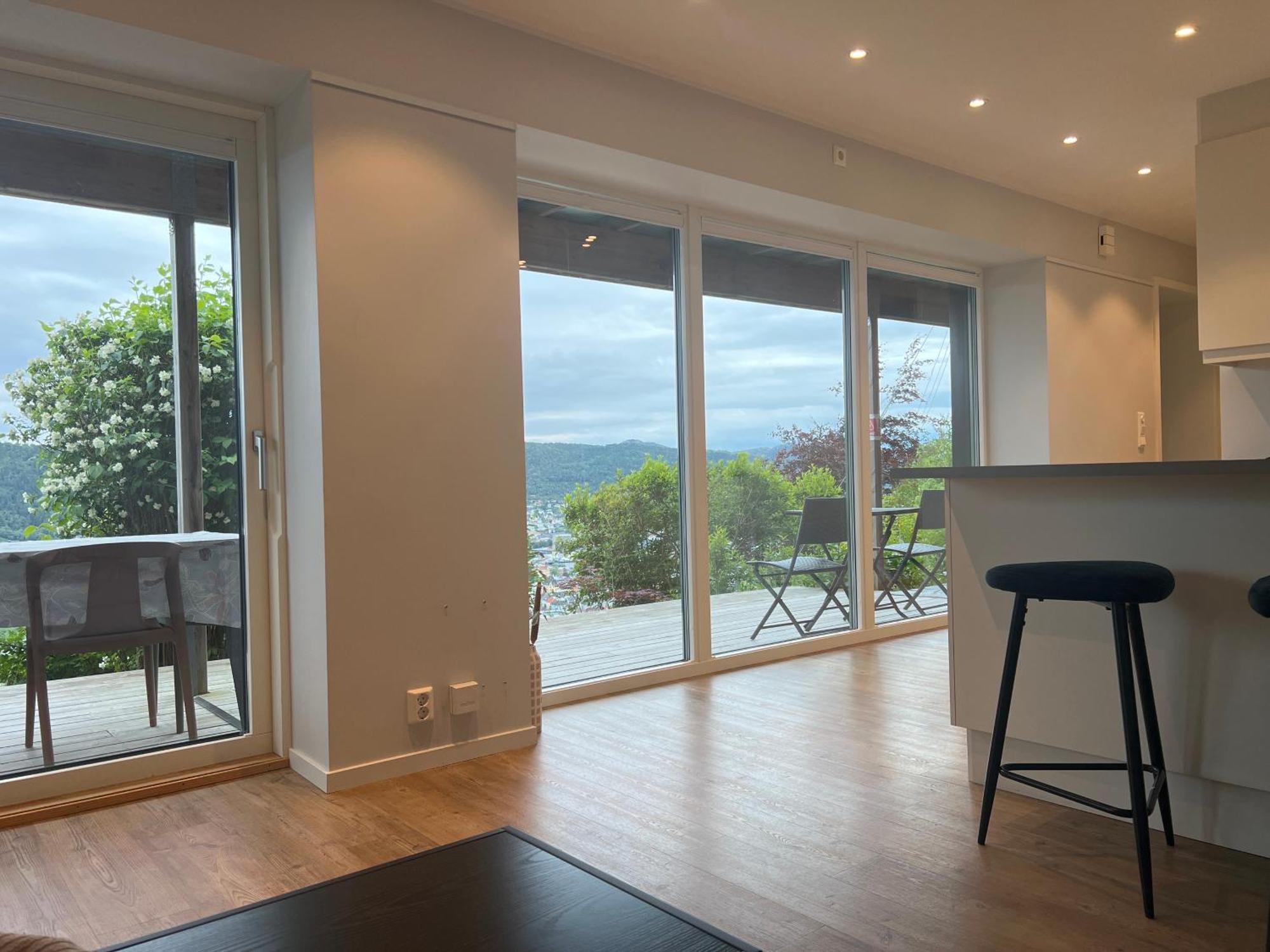 Fin Leilighet Med Parkering! Apartment Bergen