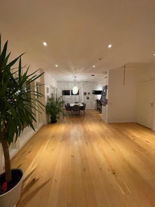Moderne Sentralt Hus Bergen