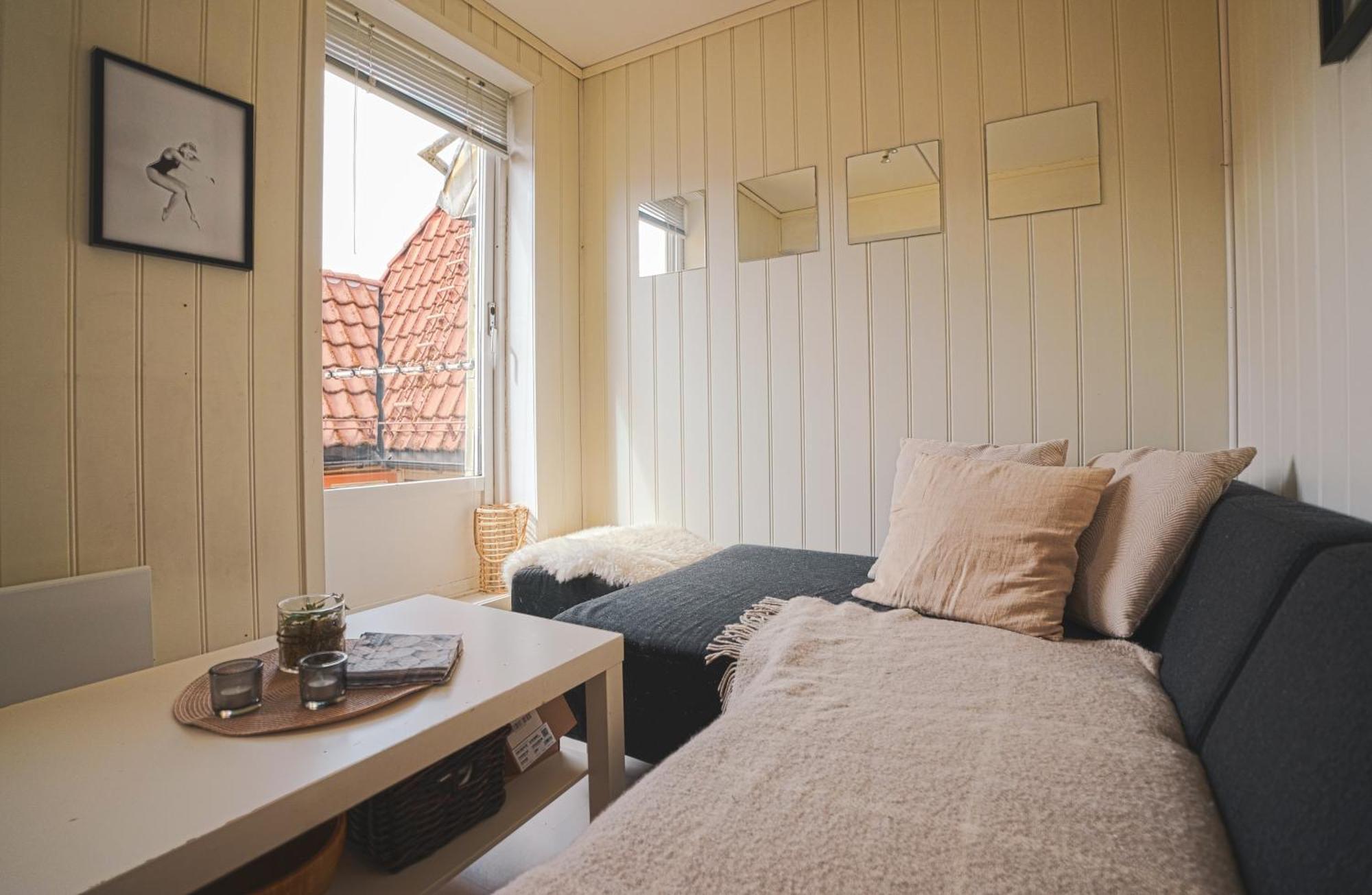 City Center Historic Area Cozy House & Area Walking Distance Apartment