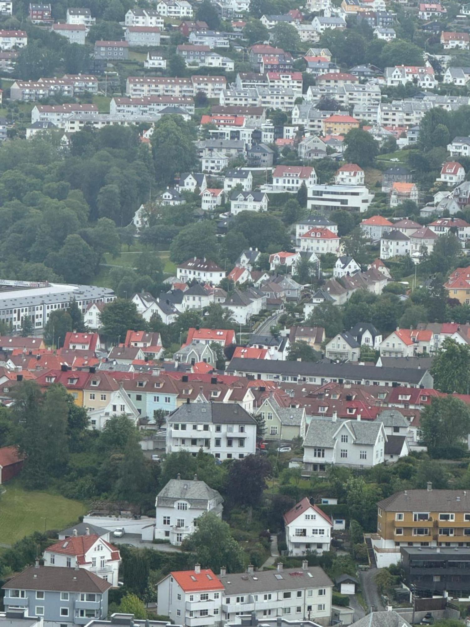 Modern With Free Parking * Bergen