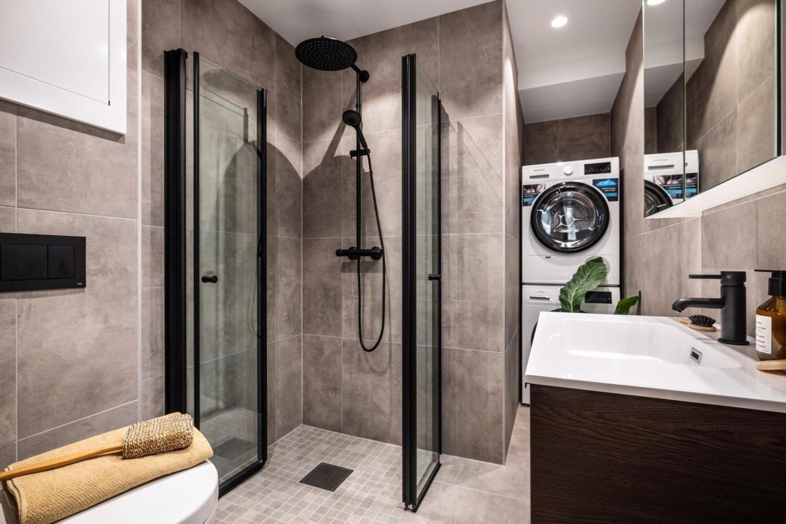 Brand New For Up To Six People * Bergen