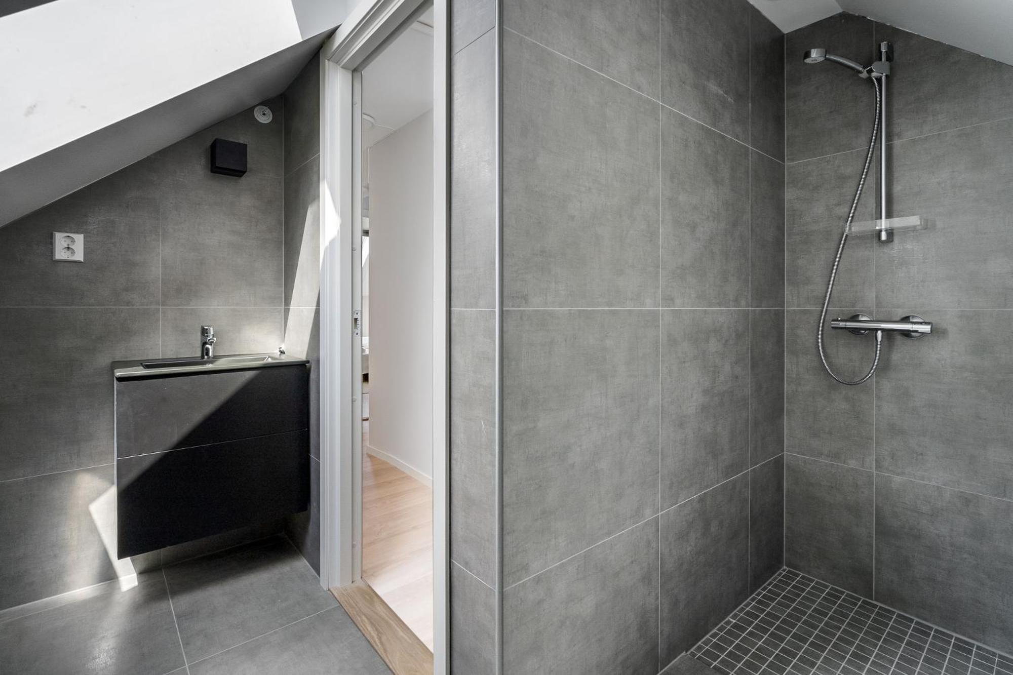 L Nostet Apartment *