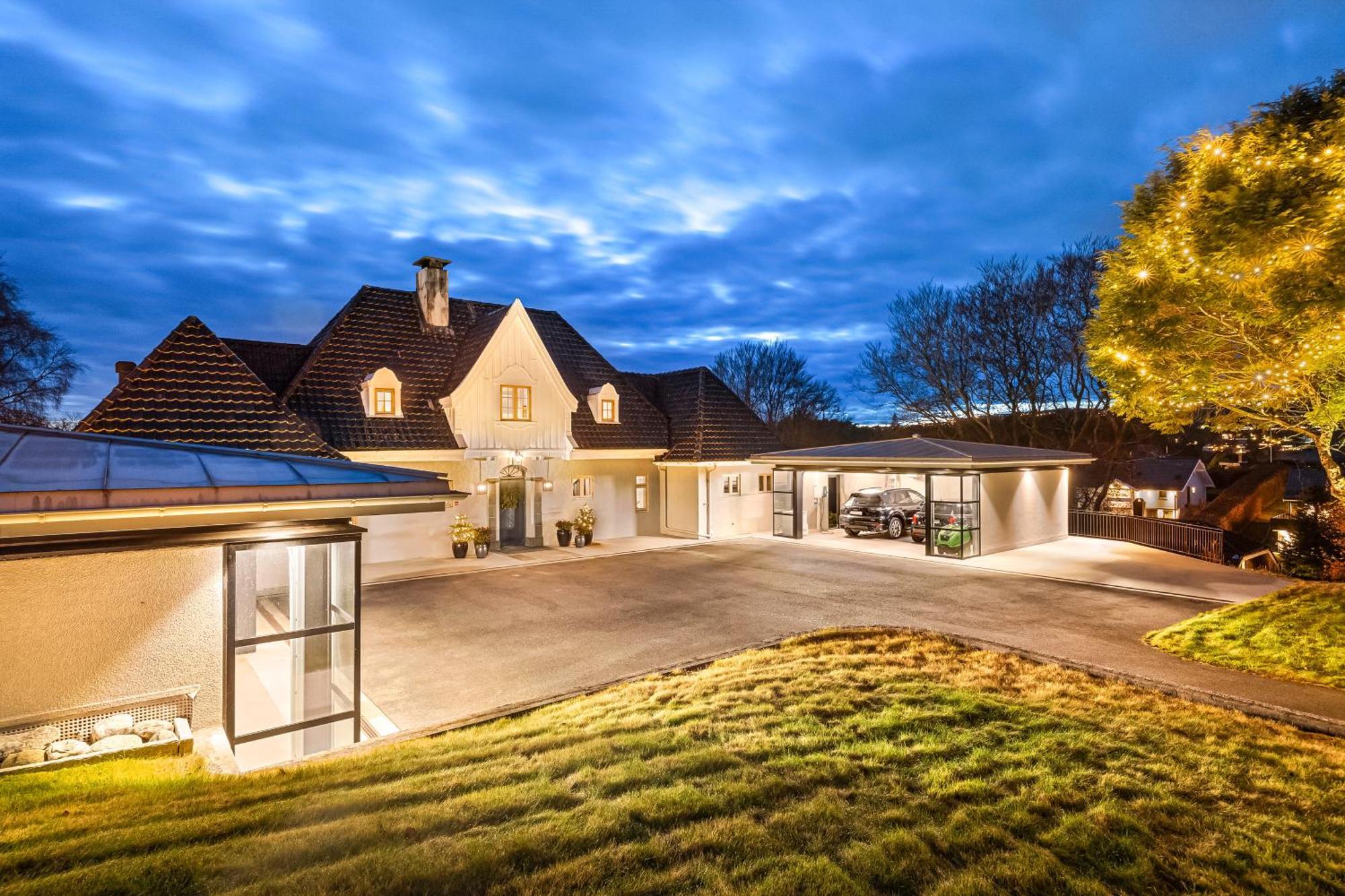 Hopsneset Luxury Villa