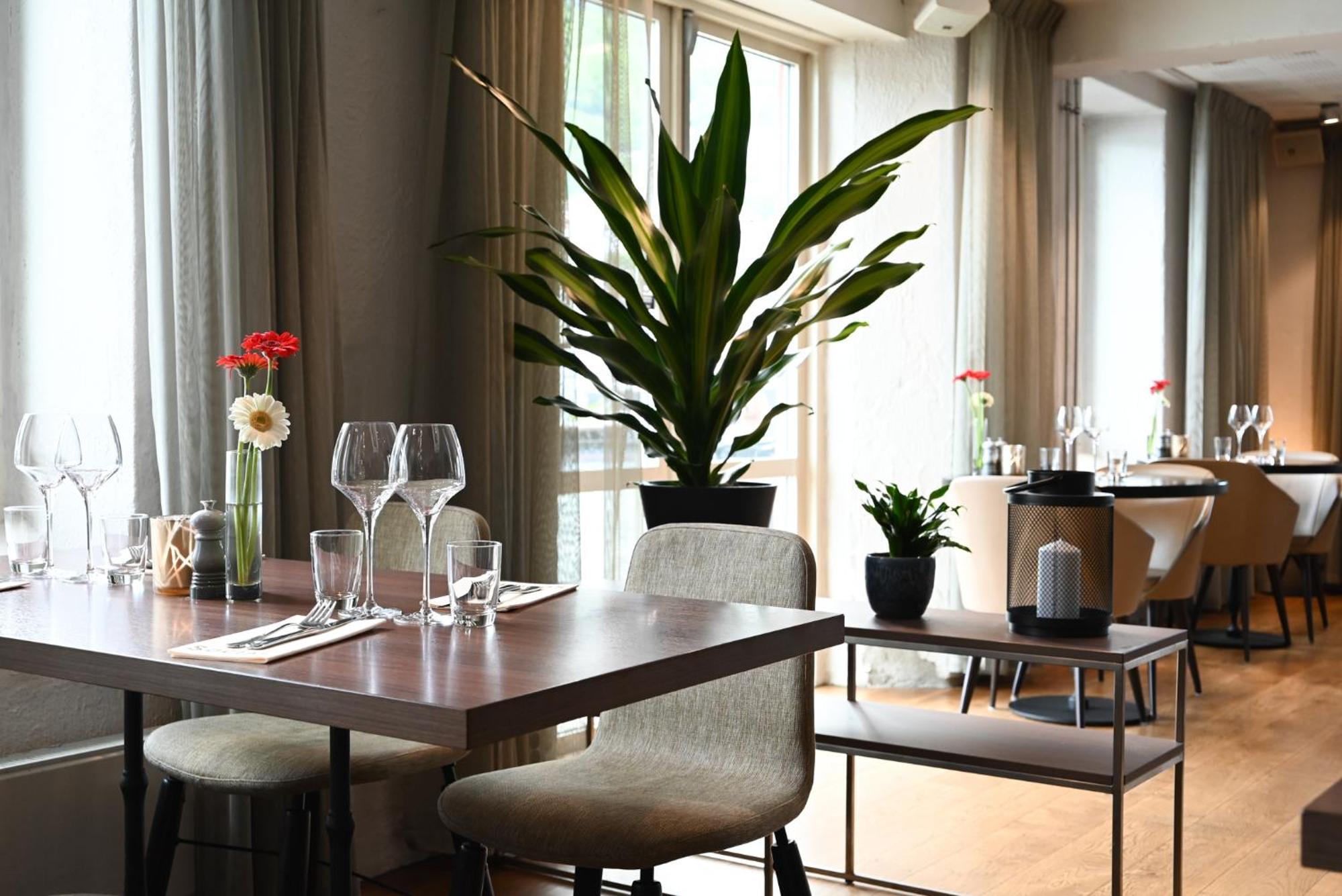 Clarion Admiral Hotel 4*