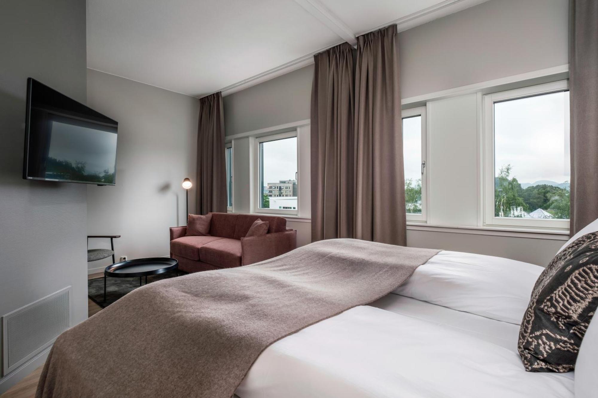 Hotel Quality Edvard Grieg 4*