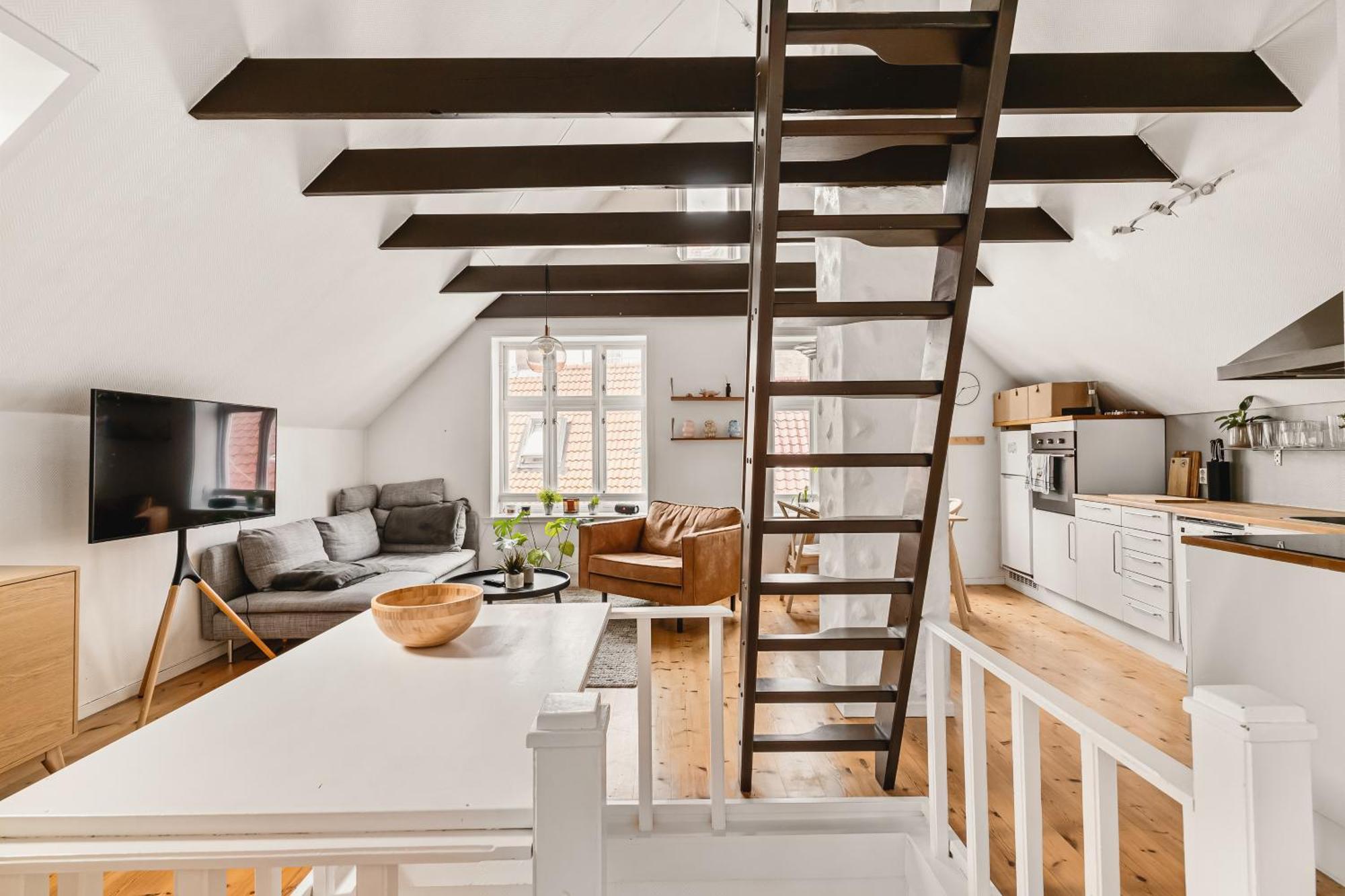 Dinbnb I Top-floor For The Explorer! I 400m To Bryggen Apartment *