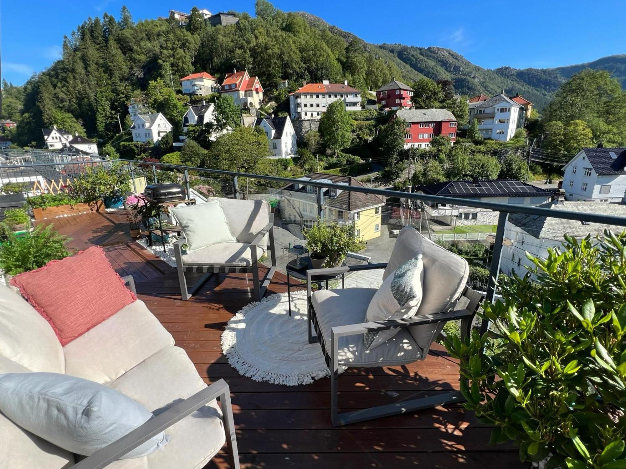 Floor With Mountain View, Terrace 22sqm, Free Parking Lägenhet Bergen