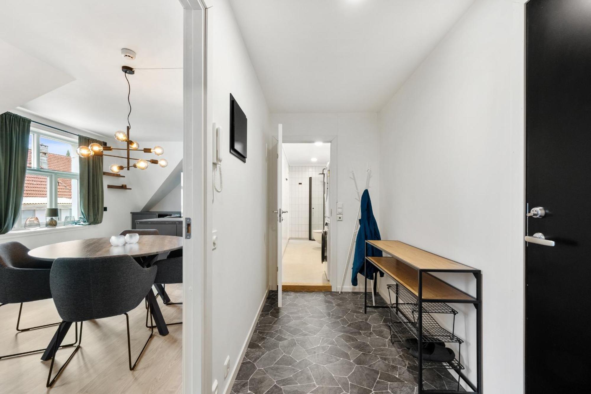 Apartment Central Modern