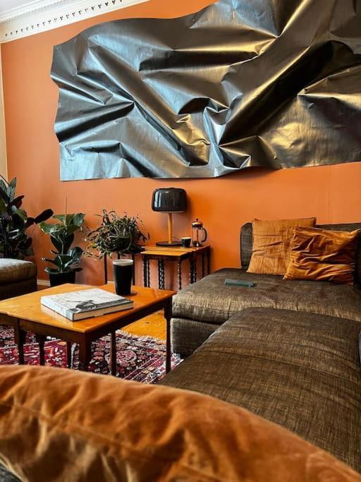 Apartment Spacious Historical Art Oasis In The Center Bergen