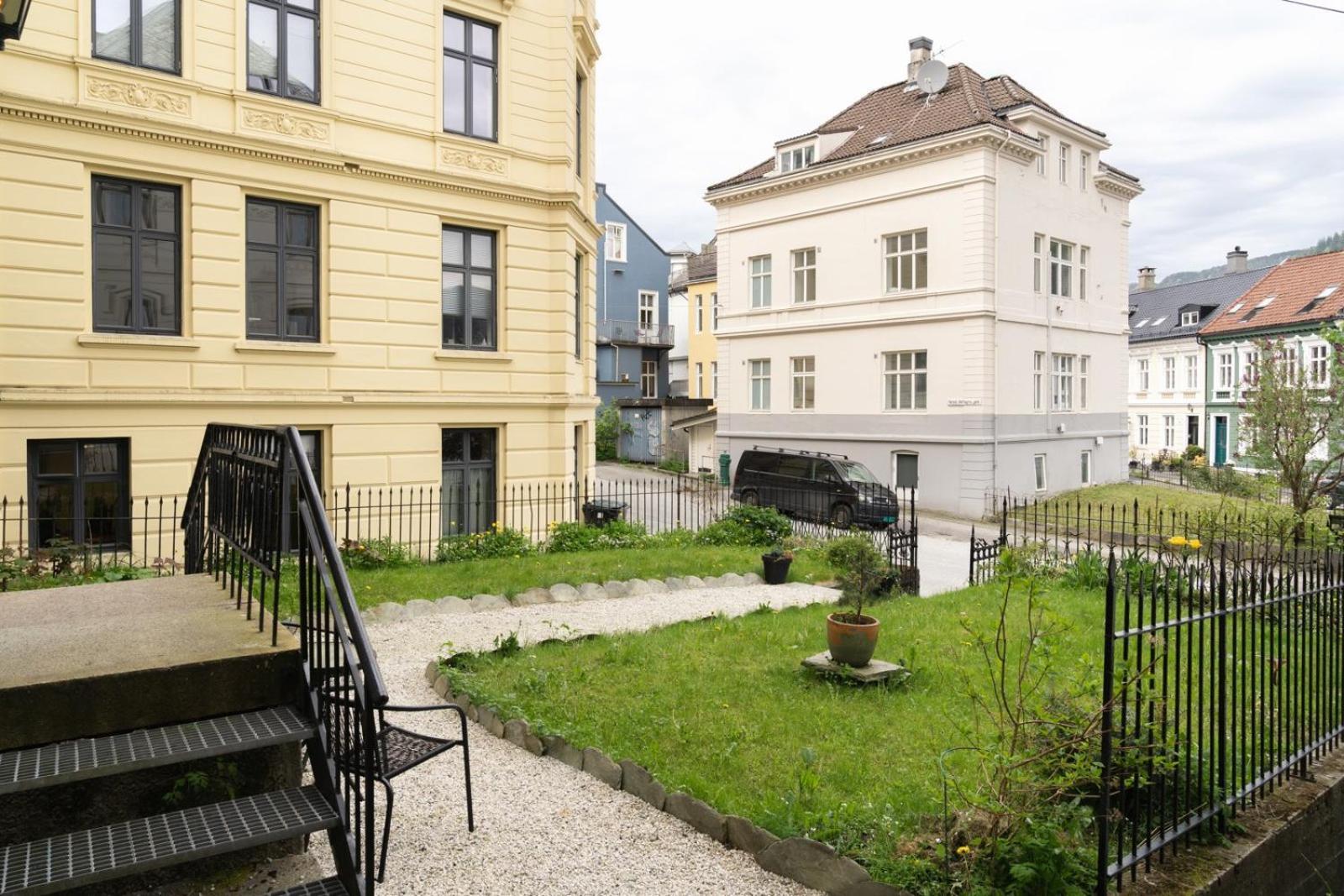 Dinbnb I Historical Building I 50m To Museum Apartment *