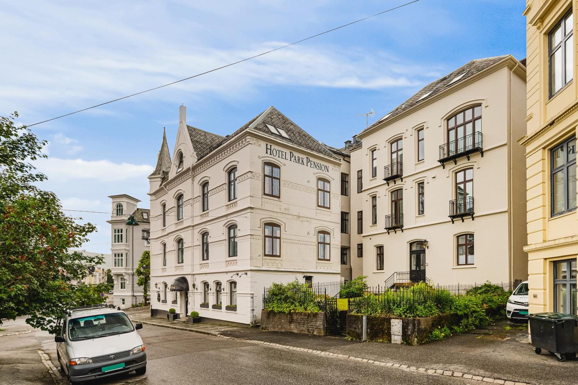 Dinbnb I Historical Building I 50m To Museum