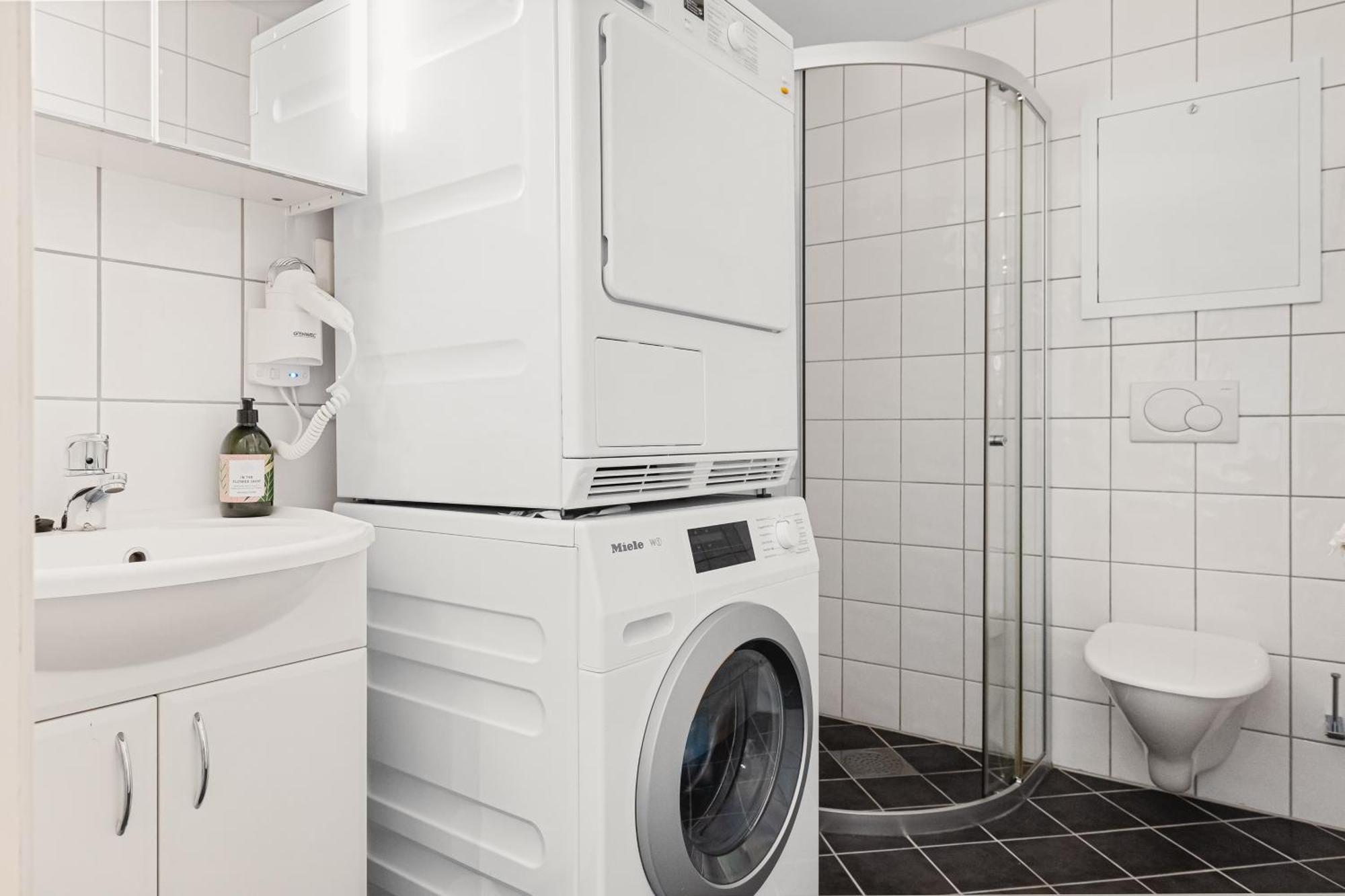 Dinbnb I Historical Building I 50m To Museum Apartment *