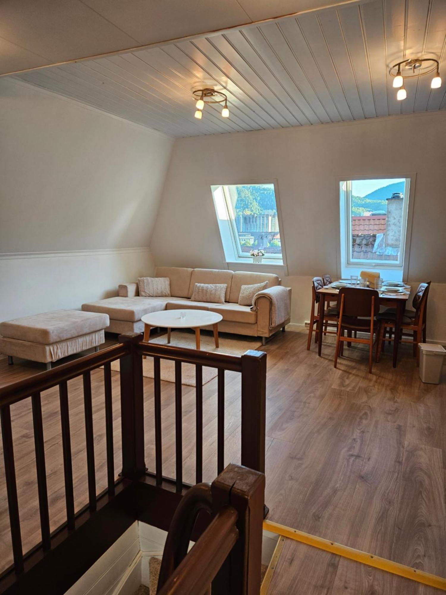 Appartement 3 Bedroom In Heart Of Bergen
