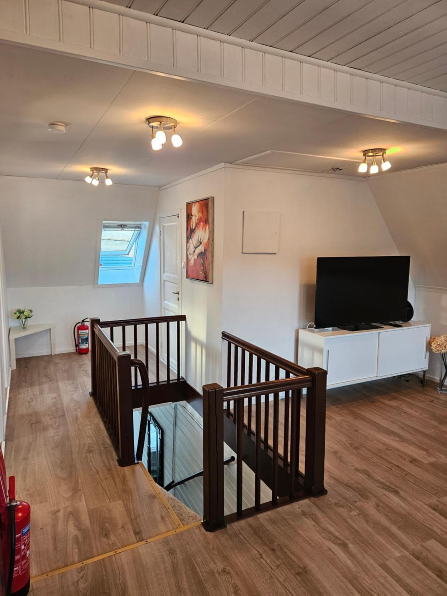 Appartement 3 Bedroom In Heart Of Bergen