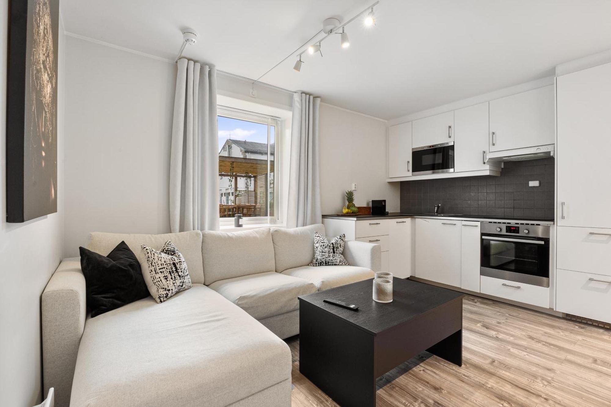 Pergola - Free Parking - 5 Min Walk To Facilities Apartamento *