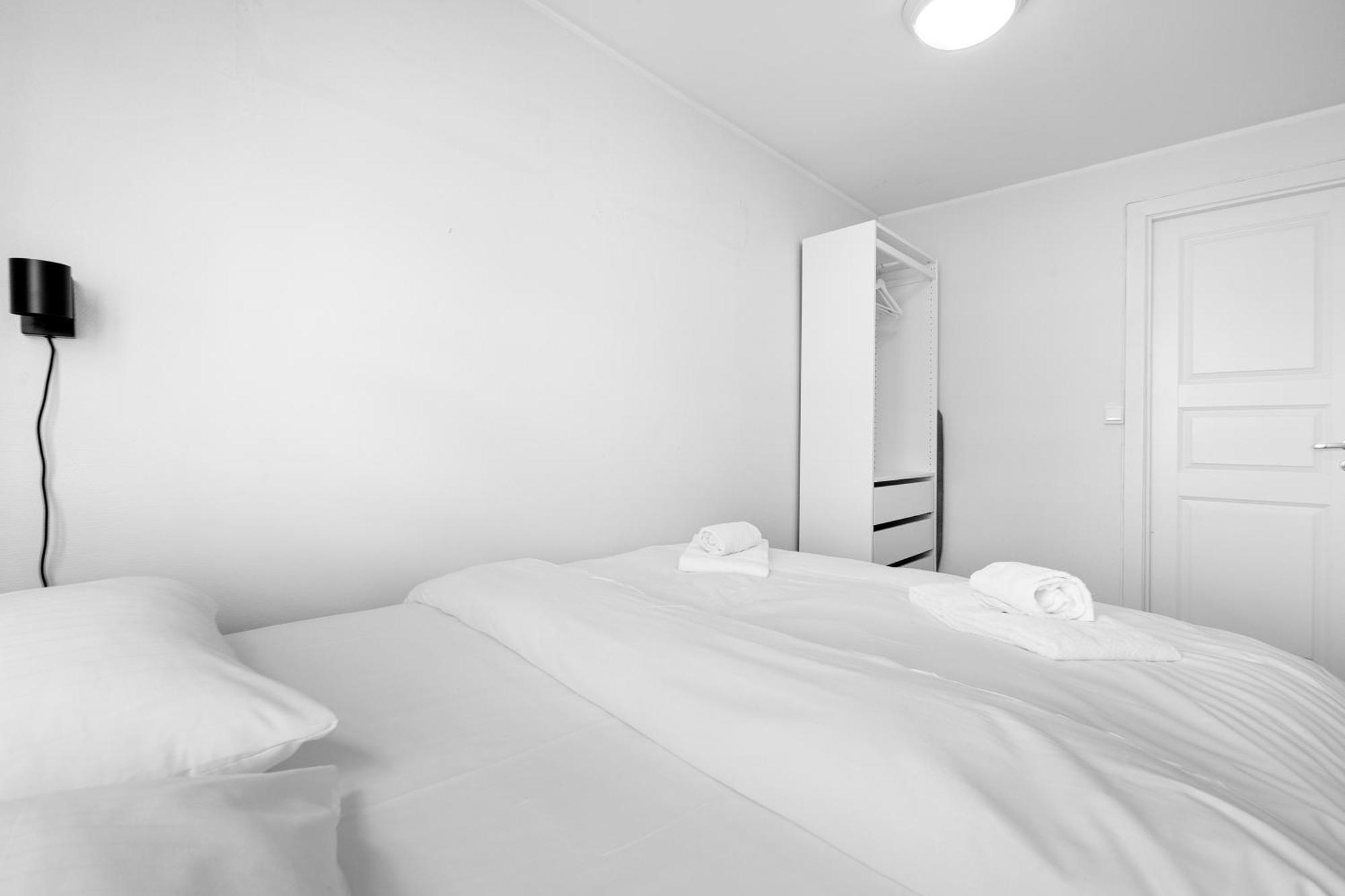 Homerentals - Behind Bryggen & Historic Cobblestone Streets - 2 Floor Renovated From February 2025 Bergen