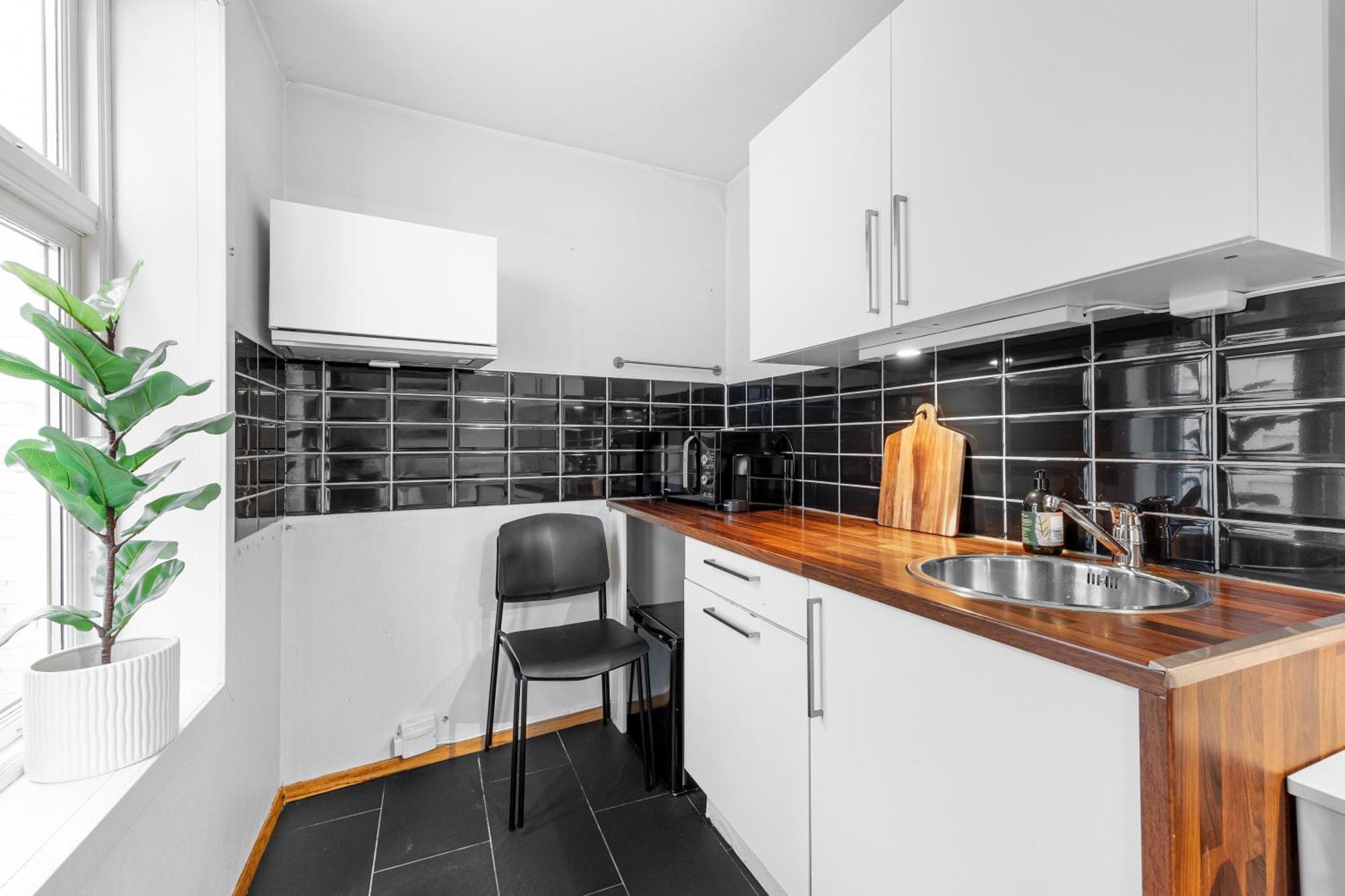 Homerentals - Behind Bryggen & Historic Cobblestone Streets - 2 Floor Renovated From February 2025 Bergen