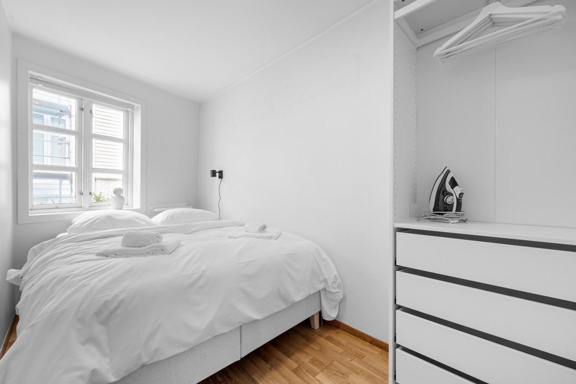 Homerentals - Behind Bryggen & Historic Cobblestone Streets - 2 Floor Renovated From February 2025 Bergen