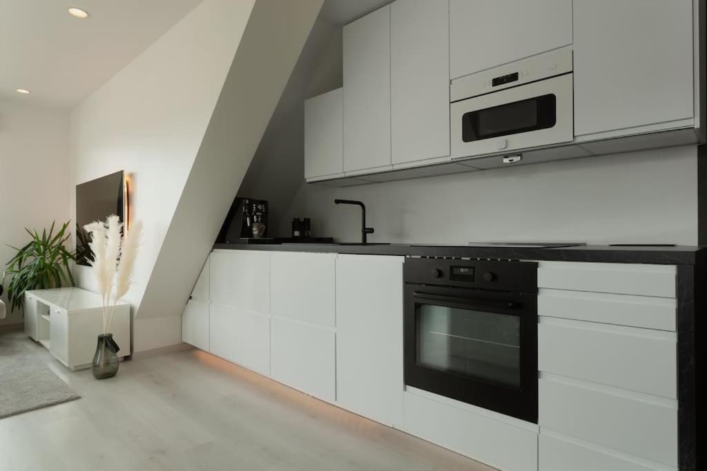 Penthouse 250m From Citycenter I Privat Balcony Apartamento Bergen