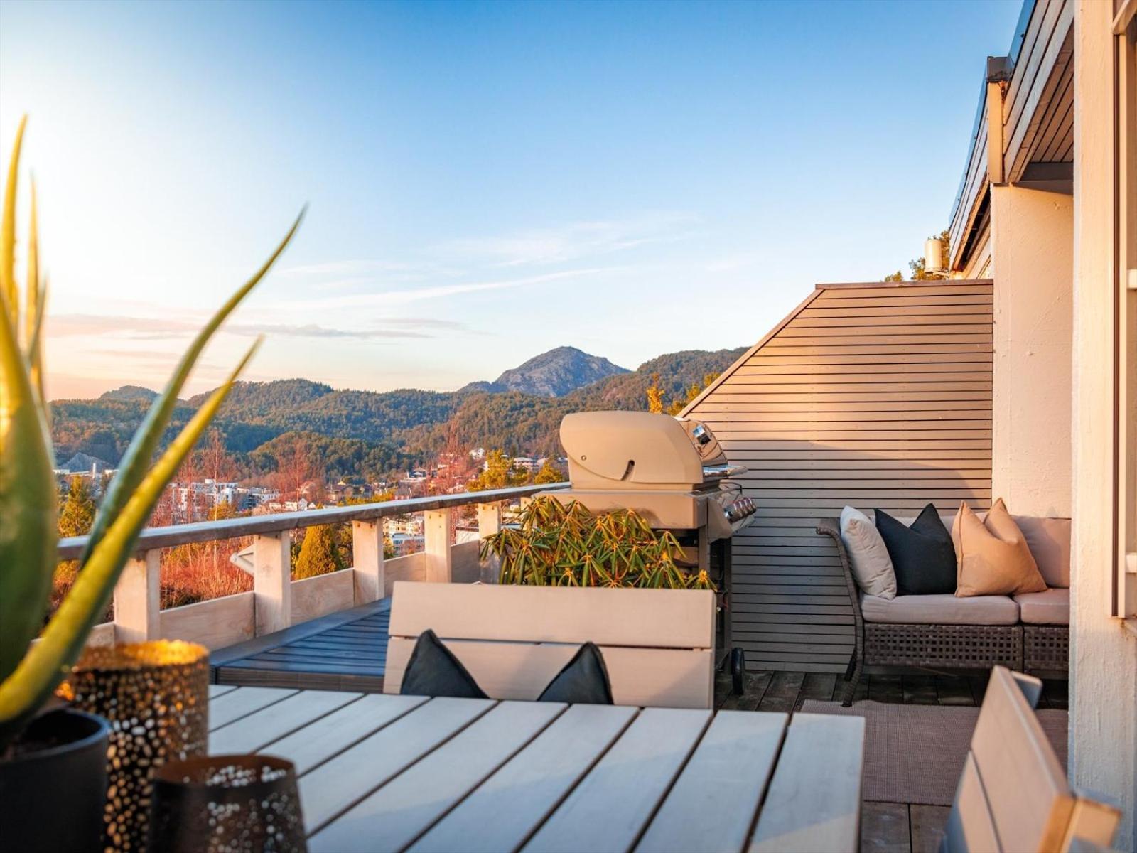 Modern House With Two Bathrooms And Two Bedrooms, Renovated In 2022 Holiday home *