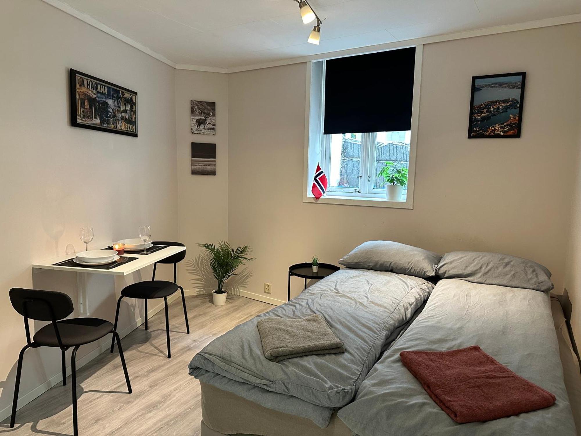 Apartment Ministudios In Bergen