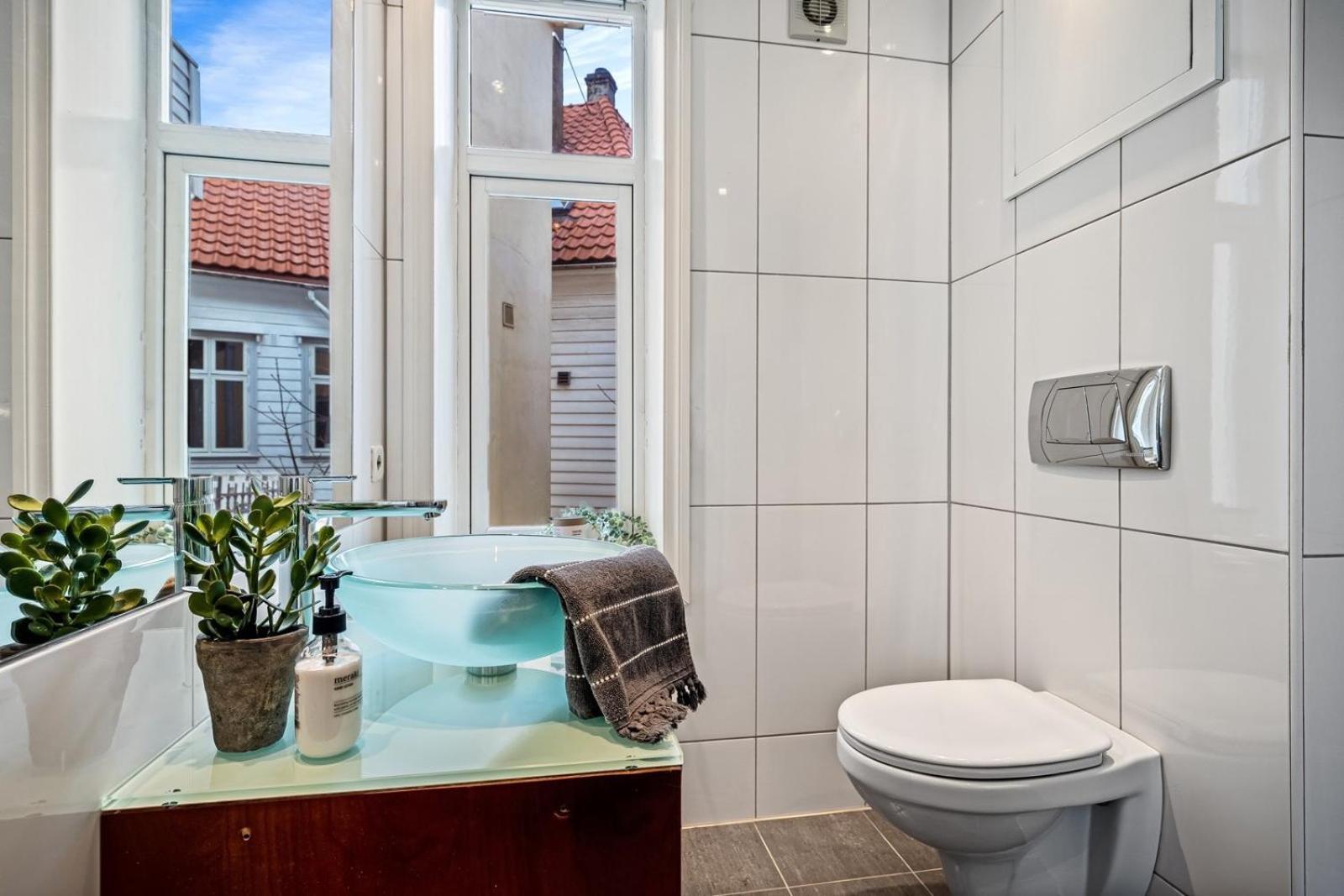 Charming In Sandviken Apartment *