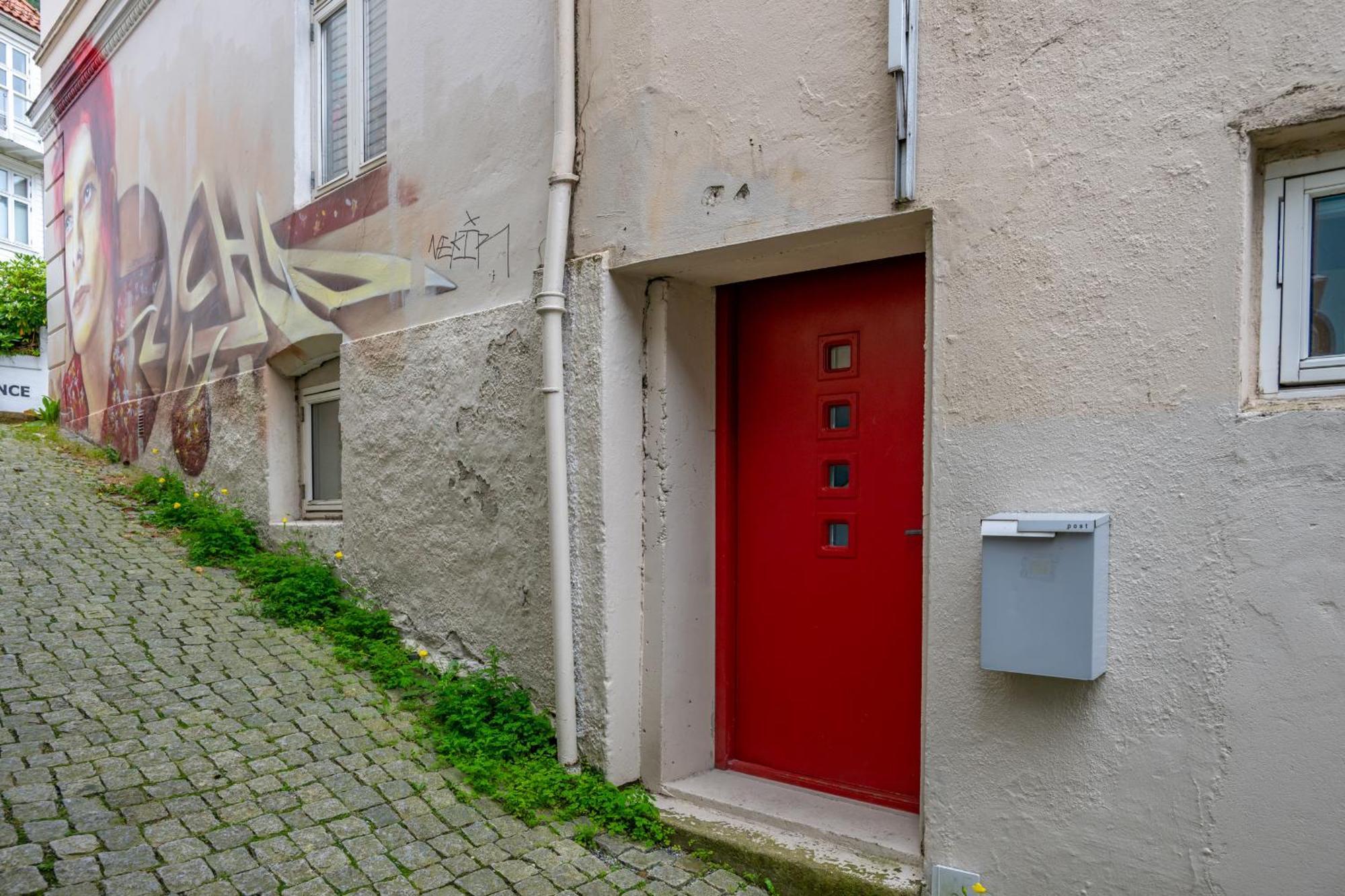 Charming 200m From Bryggen Apartment *
