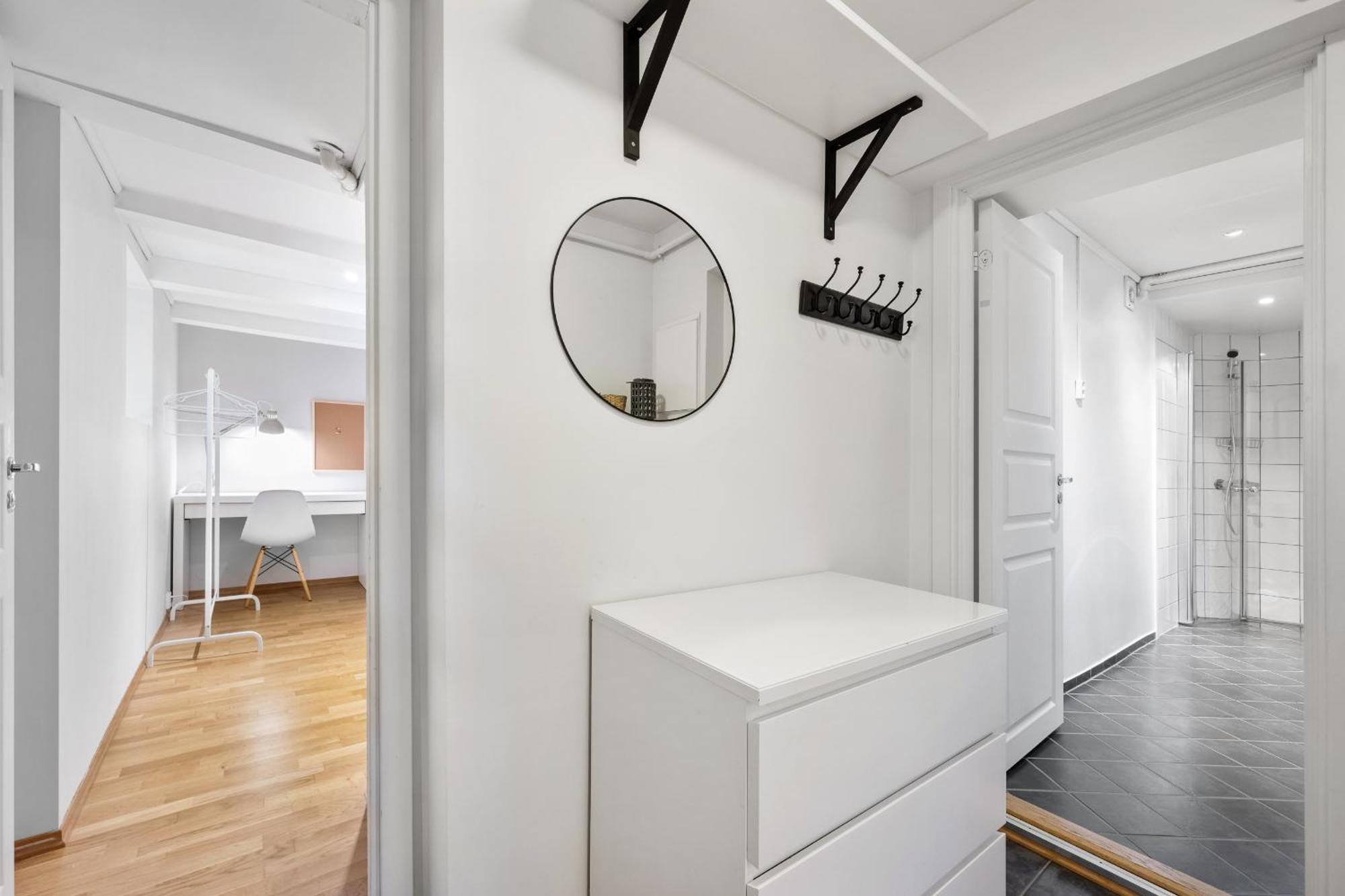 Apartment Charming 200m From Bryggen *