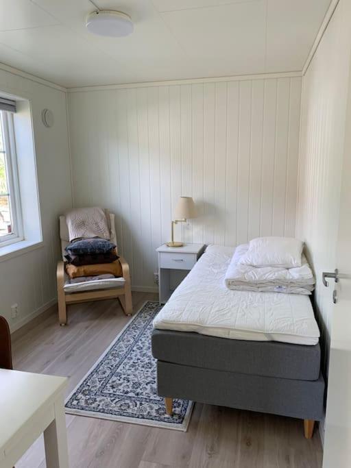 Moderne Og Fullt Utstyrt 3-rom Hageleilighet Sentrum Naer