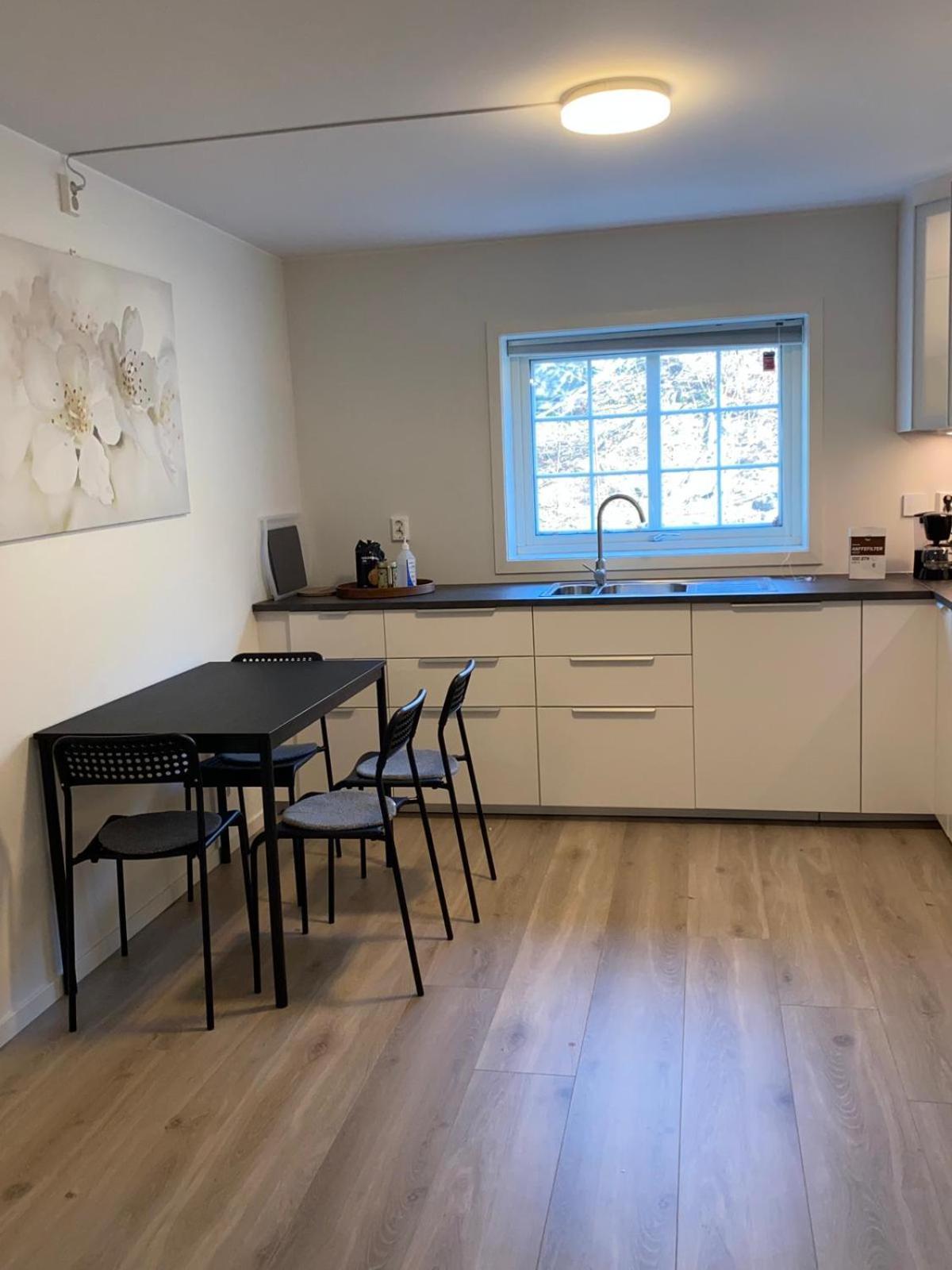 Moderne Og Fullt Utstyrt 3-rom Hageleilighet Sentrum Naer * Bergen