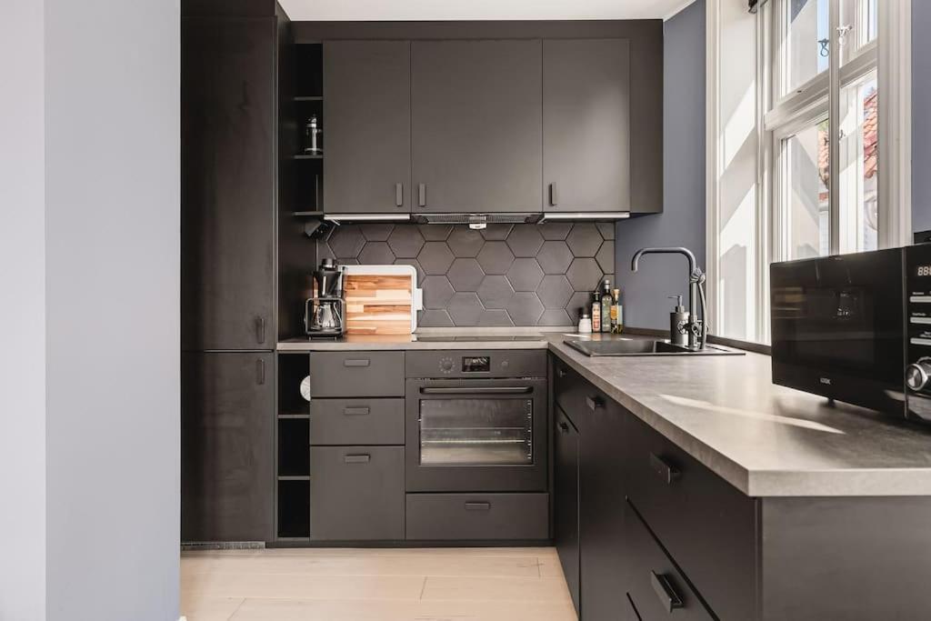 Dinbnb I 300m To Bryggen & Floien I Renovated 2023 Lägenhet *