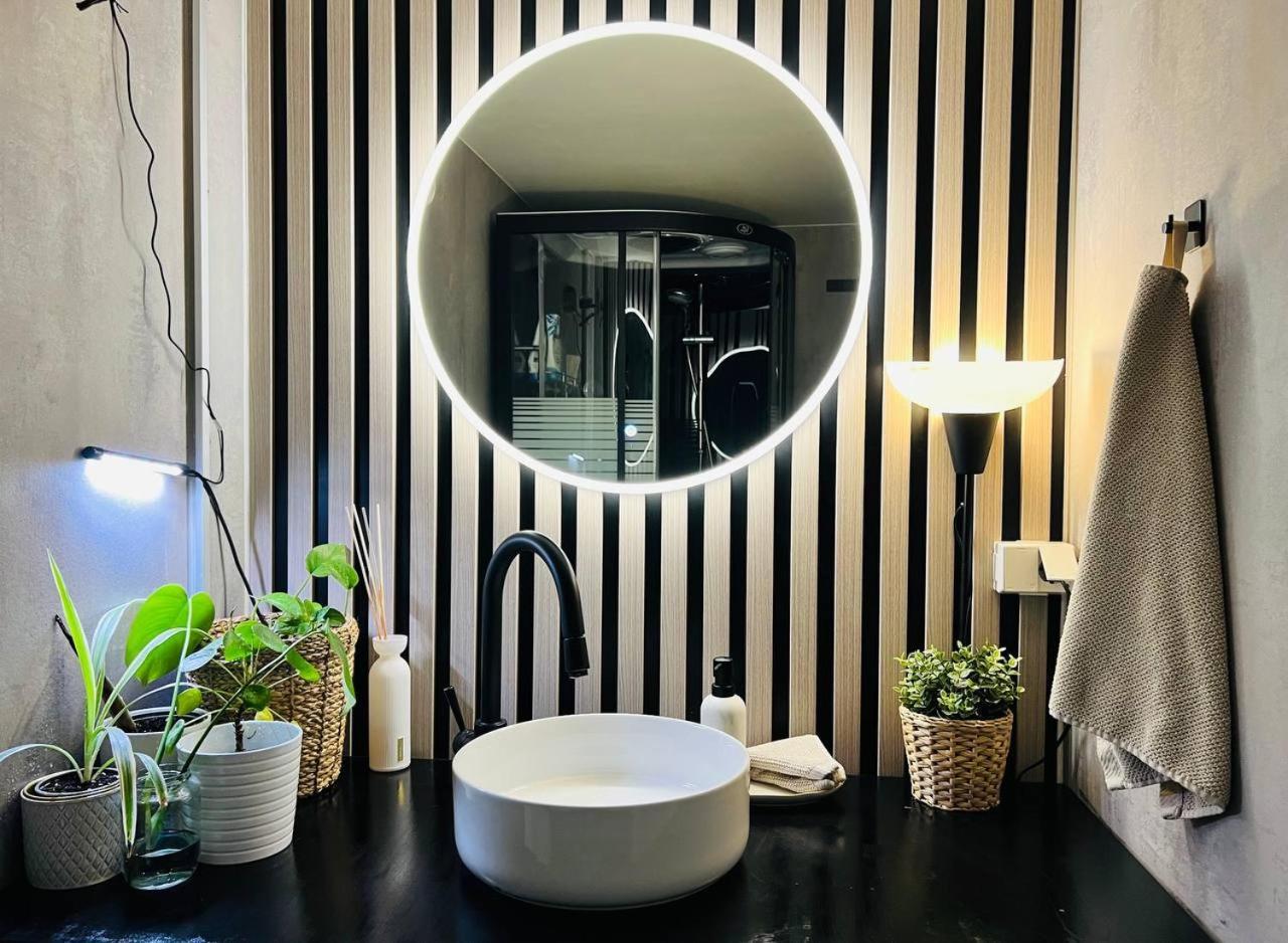 Ở trọ Cosy Bedroom By The Centre Bergen