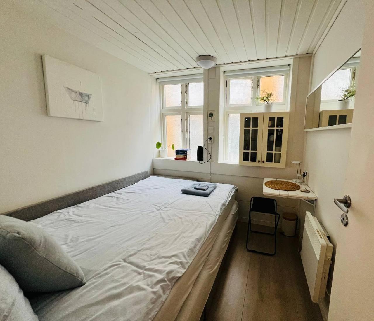 Cosy Bedroom By The Centre *