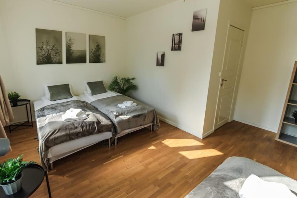 Stylish Place In The Heart Of Apartment *