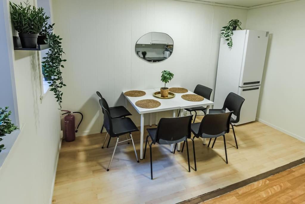 Stylish Place In The Heart Of *