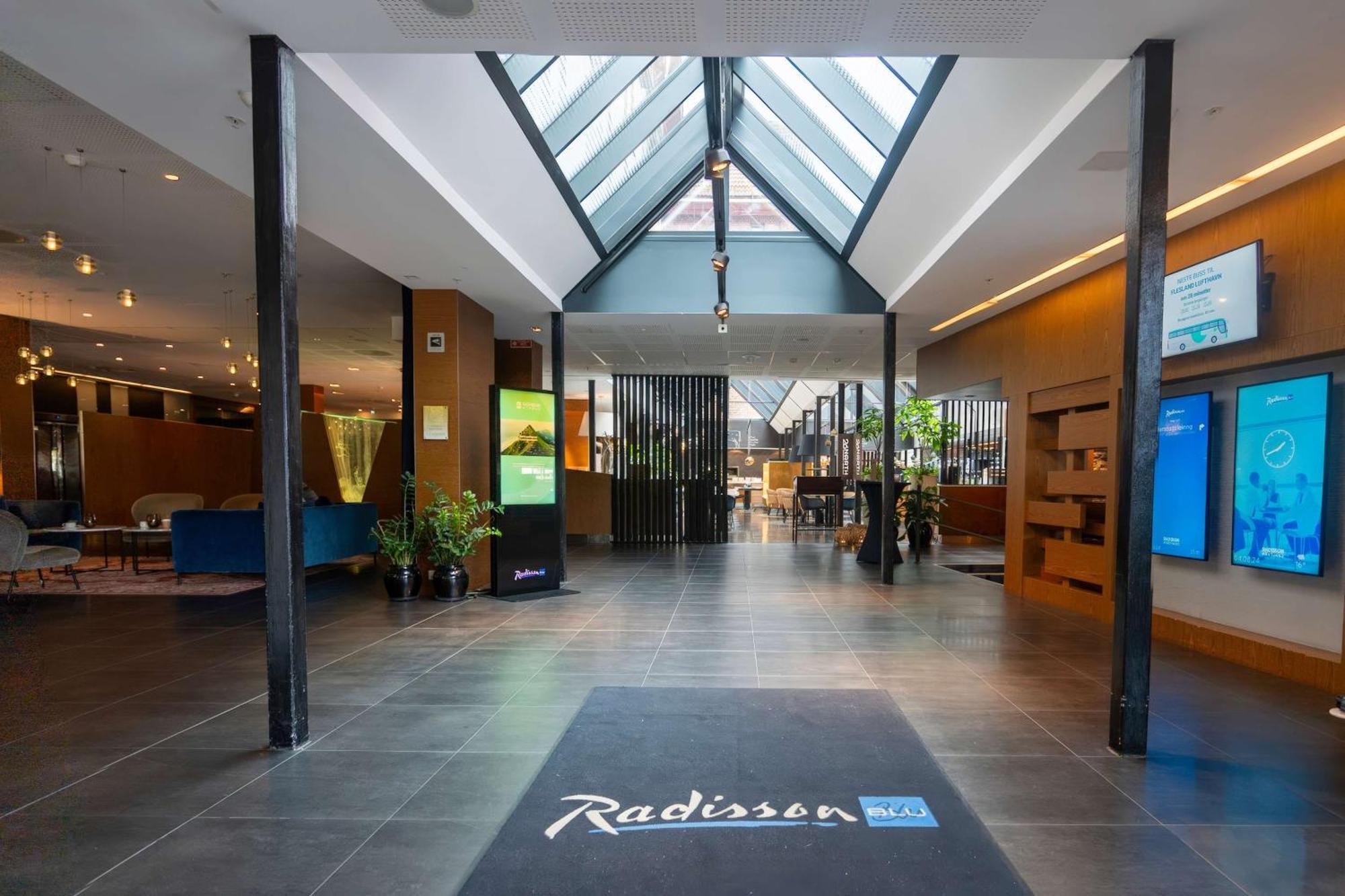 Radisson Blu Royal Hotel, 4*
