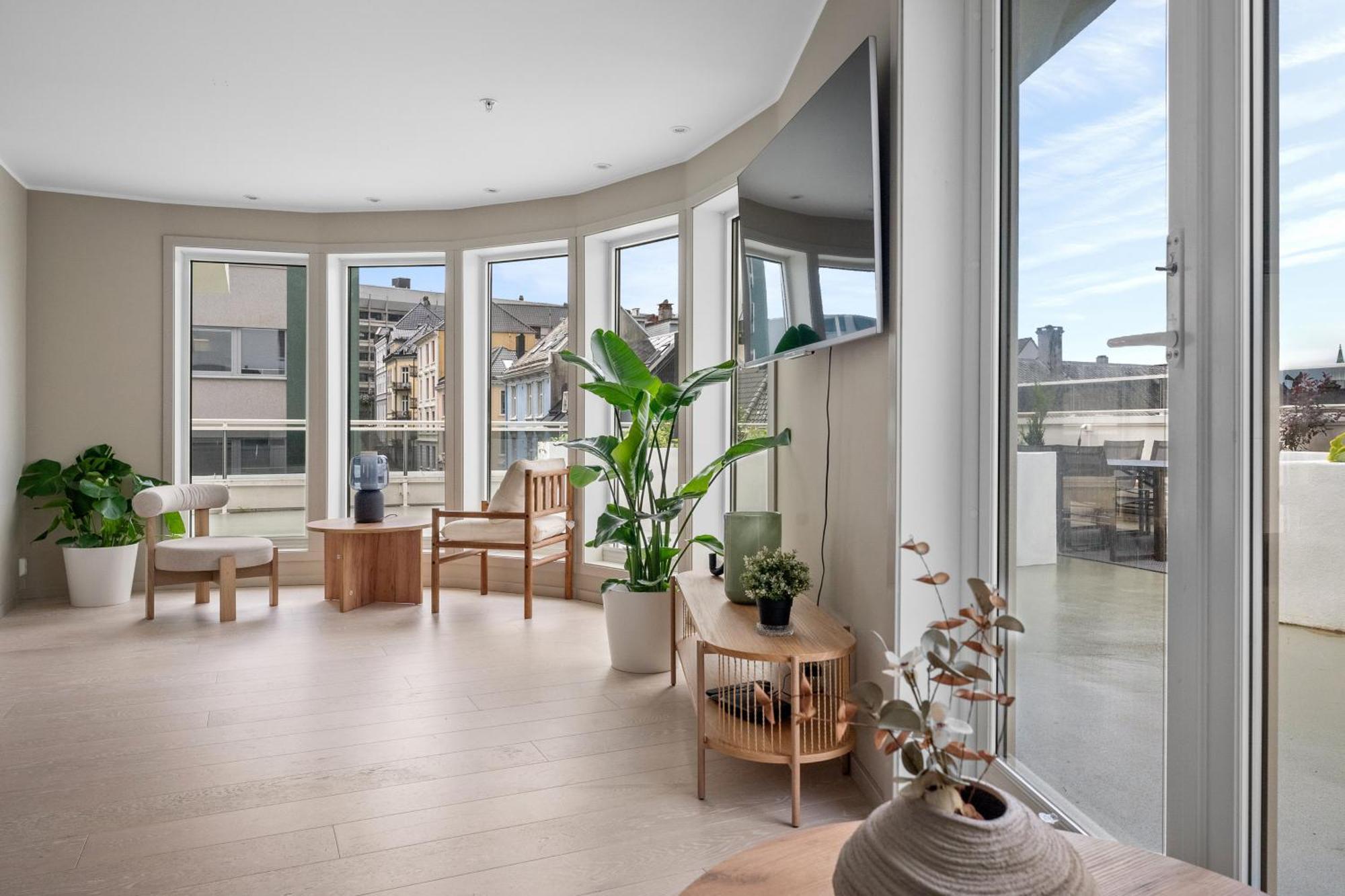 L Urban - Spacious With Private Terrace Bergen