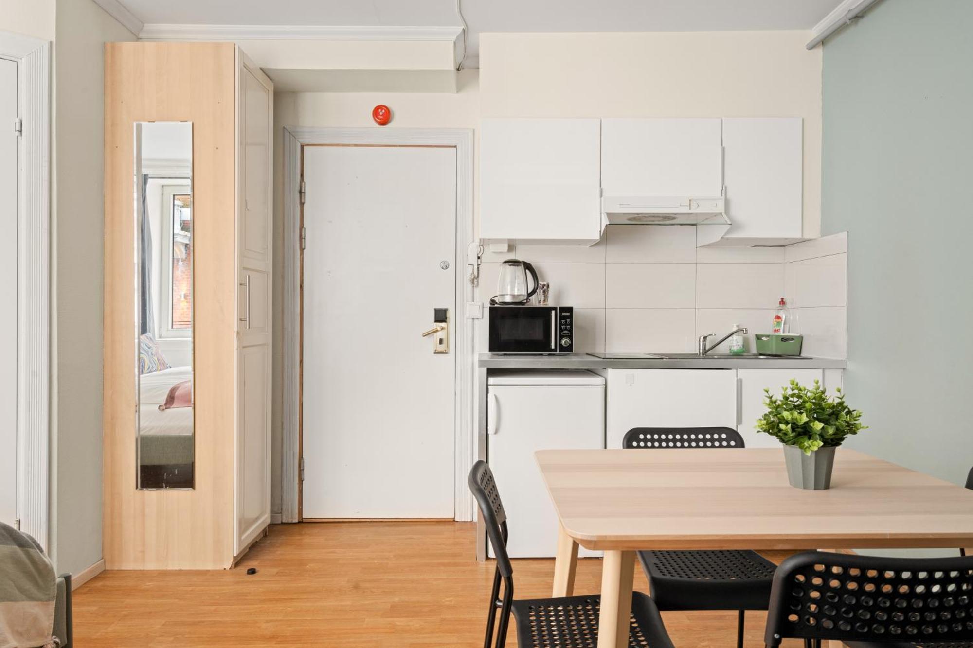 Budgetel- Kong Oscarsgate 44 Apartment