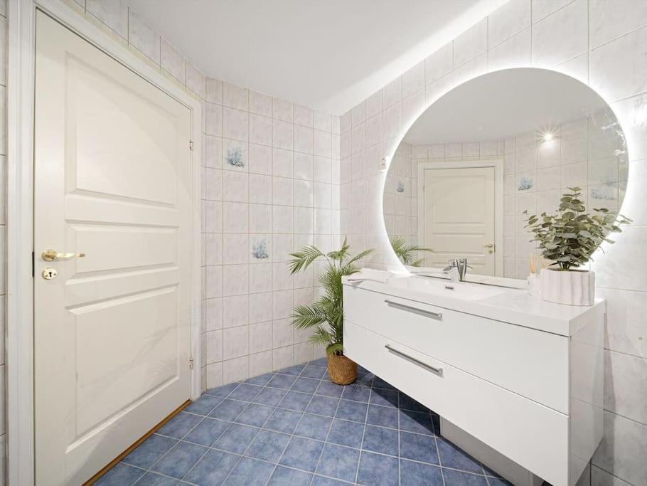 Apartment Stor I Sentrum!