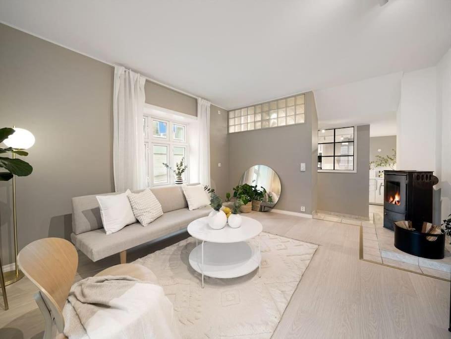 Apartment Stor I Sentrum! *