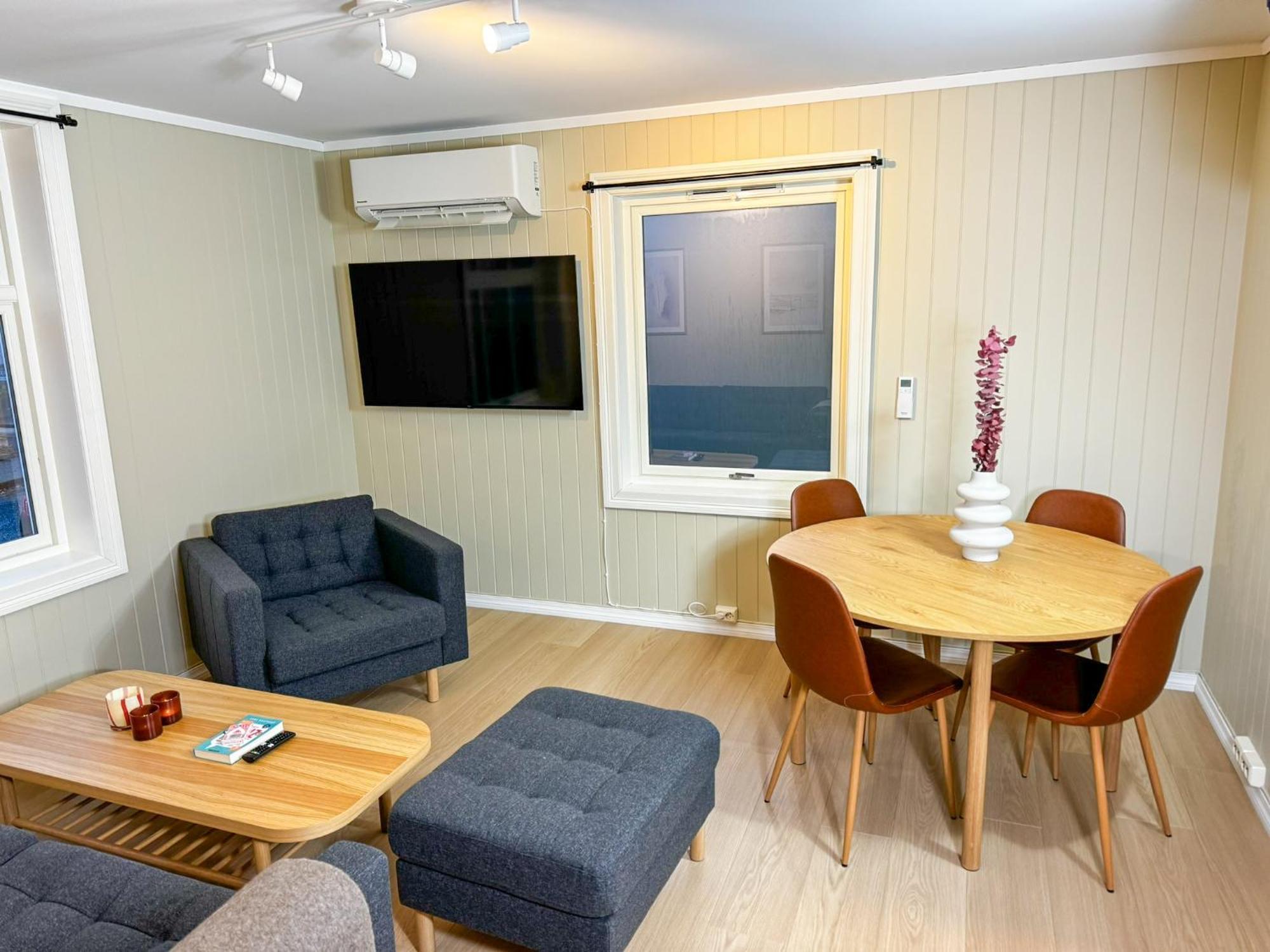 Apartment Sentral Med Parkering Og Peis Bergen